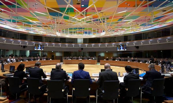«Κούλουμα» στο Eurogroup και στο… βάθος δόση