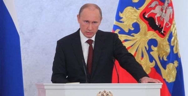 Πούτιν: Οι ΗΠΑ δεν έχουν κανένα δικαίωμα να αποφασίσουν για τη μοίρα της Κριμαίας