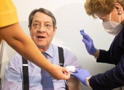 Κορονοϊός: Ο Αναστασιάδης έκανε την τρίτη δόση του εμβολίου