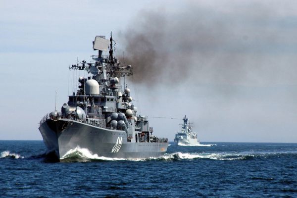 Σύγκρουση ρωσικού πολεμικού πλοίου με εμπορικό στο Αιγαίο