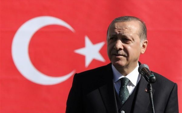 Ερντογάν: Στο Αφρίν κυματίζει η τουρκική σημαία