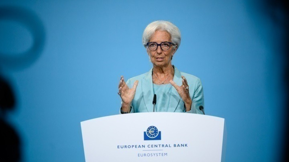 Λαγκάρντ: Περιορισμένοι οι κίνδυνοι πληθωρισμού – Επαγρύπνηση της ΕΚΤ