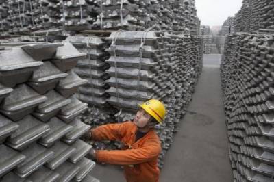 Nέο ρεκόρ για τις εξαγωγές αλουμινίου της Κίνας