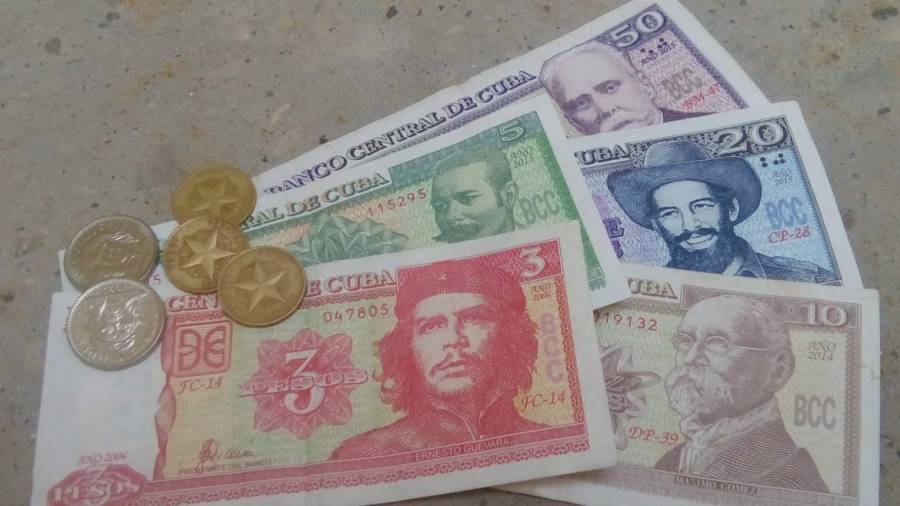 H Κούβα ανακοίνωσε υποτίμηση του πέσο (πρώτη μετά το 1959)