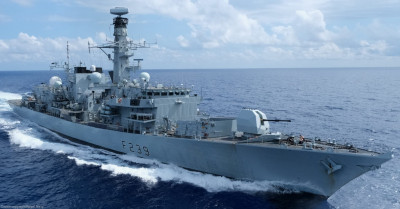 H Βρετανία στέλνει το HMS Richmond στην Ερυθρά Θάλασσα