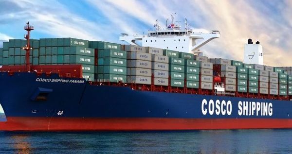 COSCO: Τρίτη μεγαλύτερη εταιρία μεταφοράς εμπορευματοκιβωτίων