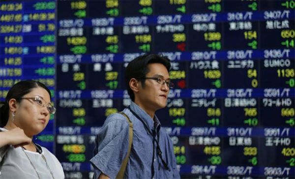 Στα «πράσινα» η Ασία με ώθηση από τη Wall Street