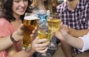 Οι Ελληνες καταναλώνουν λιγότερο αλκοόλ από τους Ευρωπαίους!