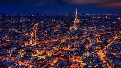 Γαλλία: Εντατικοποίηση των εμβολιασμών και αυστηροποίηση των περιοριστικών μέτρων