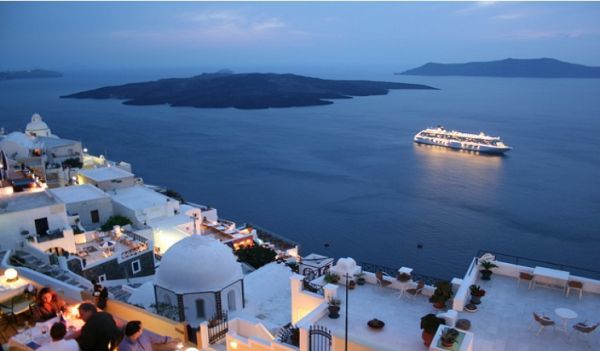 Συνεργασία Λιμενικού Ταμείου Θήρας-Enterprise Greece για την προσέλκυση επενδυτών