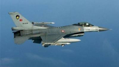 Παραβίαση του ελληνικού εναέριου χώρου από 9 τουρκικά αεροσκάφη