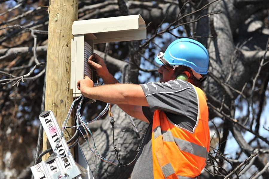 ΟΤΕ: Aποκατάσταση δικτύων στην Ραφήνα-Συνεχίζονται οι εργασίες σε Ν.Βουτζά-Μάτι
