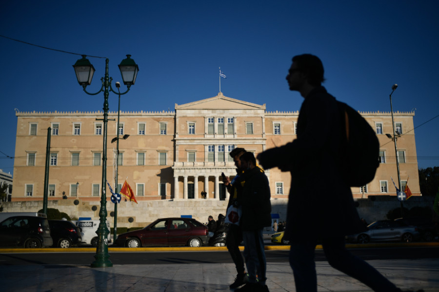 Πώς «βλέπουν» οι νέοι το μέλλον στην Ελλάδα-Τι θα ψηφίσουν