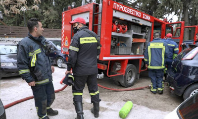 Θεσσαλονίκη: Φωτιά σε ισόγειο διαμέρισμα–Απεγκλωβίστηκαν 5 παιδιά και 3 ενήλικες