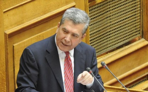 Αλ. Μητρόπουλος: Δεν δέχομαι περικοπές όταν υπάρχουν καταθέσεις 100 δισ. στο εξωτερικό