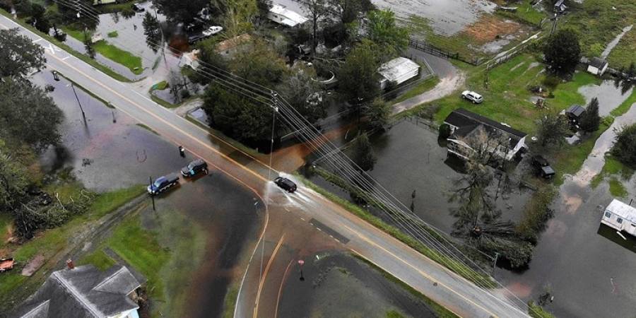 ΗΠΑ: 32 τα θύματα του τυφώνα Φλόρενς