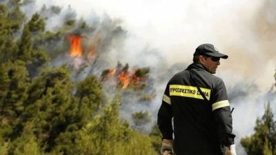 Πολύ υψηλός κίνδυνος πυρκαγιάς και την Πέμπτη-Σε τέσσερις περιοχές