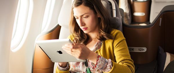 Wi-Fi αέρος και πωλήσεις μέσω Facebook από τη Lufthansa