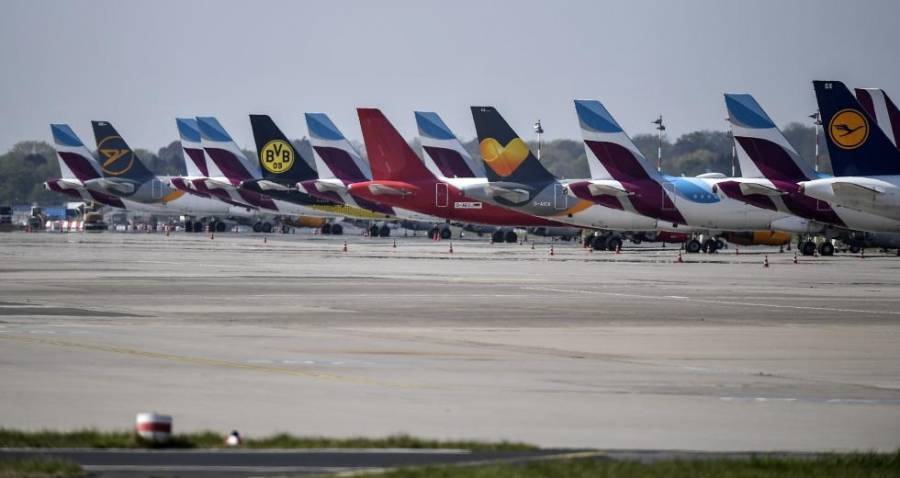 Στο κράτος και σε…απολύσεις προσβλέπουν οι αεροπορικές εταιρίες για σωτηρία