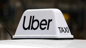 Uber: Έσοδα- ρεκόρ $8,1 δισ. σε ένα τρίμηνο