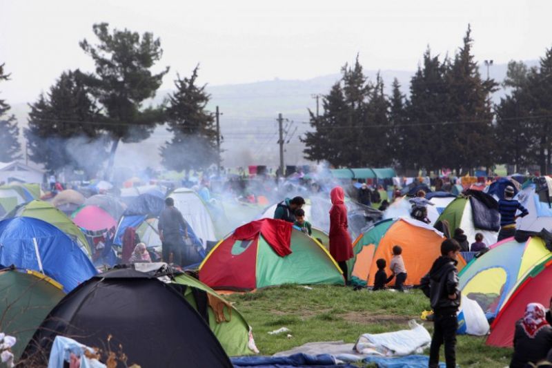 Ειδομένη: Ώρα για εκκένωση-Αναχώρησε το πρώτο από τα 20 λεωφορεία
