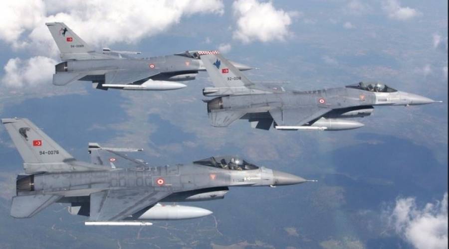 Αιγαίο: 51 τουρκικές παραβιάσεις και δύο εικονικές αερομαχίες