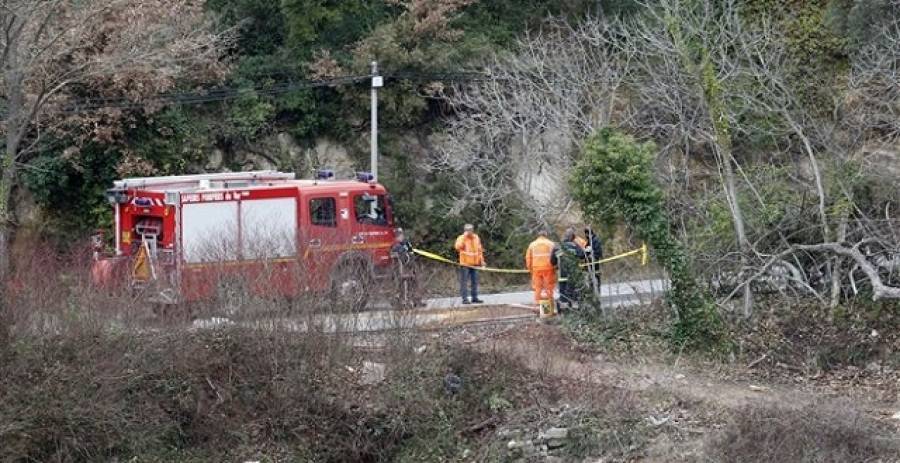 Επτά τραυματίες από ανατροπή προαστιακού σιδηροδρόμου στη Γαλλία
