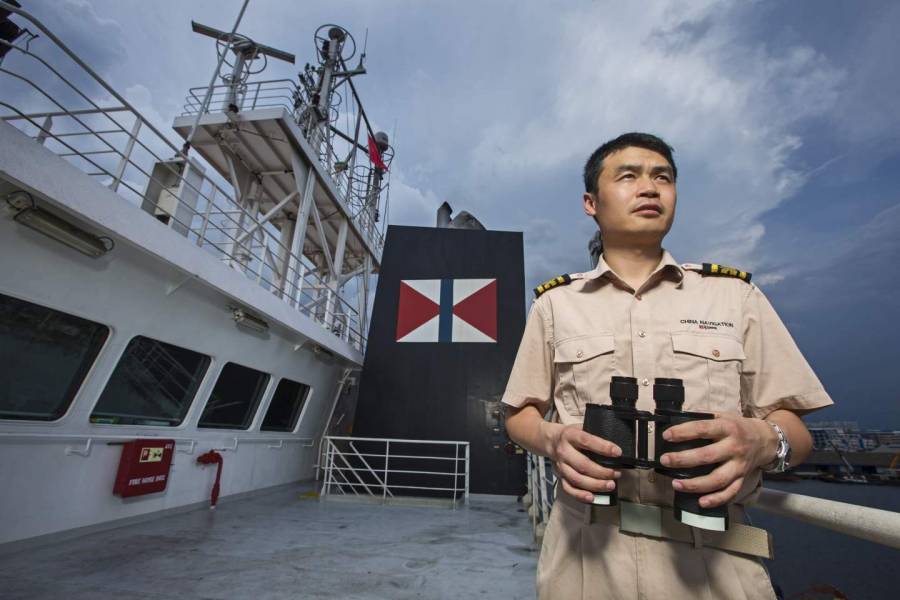 Η China Navigation παραγγέλνει ECDIS για 36 πλοία