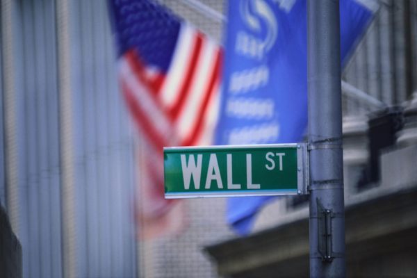 Τα εταιρικά αποτελέσματα δίνουν ώθηση στη Wall Street - Θετική στροφή στην Ευρώπη