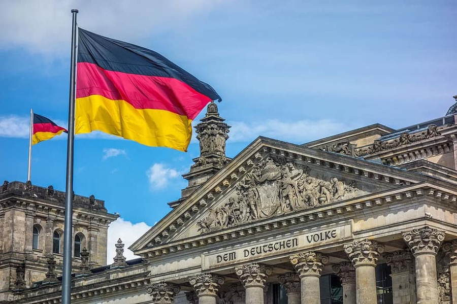 Γερμανία: Ανεβασμένο το… ηθικό των επενδυτών