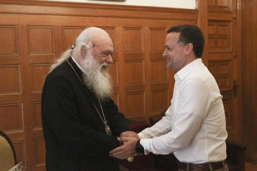 Συνάντηση του Χάρη Δούκα με τον Αρχιεπίσκοπο Ιερώνυμο