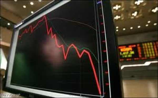 ΧΑ: Οι μαζικές ρευστοποιήσεις στις τράπεζες ρίχνουν την αγορά κάτω από τις 1.100 μονάδες