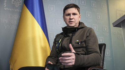 Ουκρανία: Έως και 6 μήνες πόλεμο προβλέπει σύμβουλος του Ζελένσκι