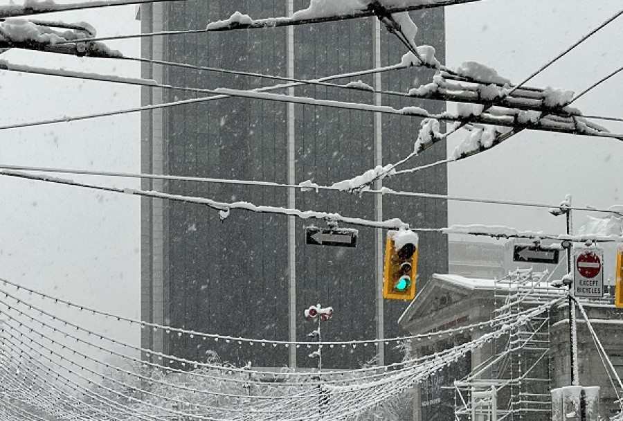 Σφοδρή χιονοθύελλα στον Καναδά - Ματαιώθηκαν πτήσεις