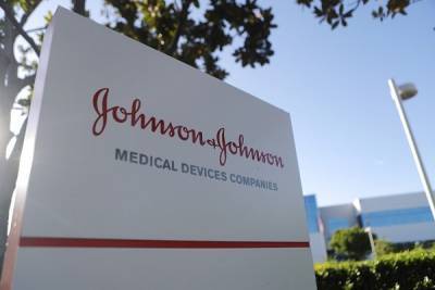 FDA: Κοντά σε «πράσινο» φως το εμβόλιο της Johnson&amp;Johnson