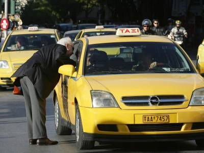 Στάση εργασίας των ταξί στην Αθήνα 14:00-18:00
