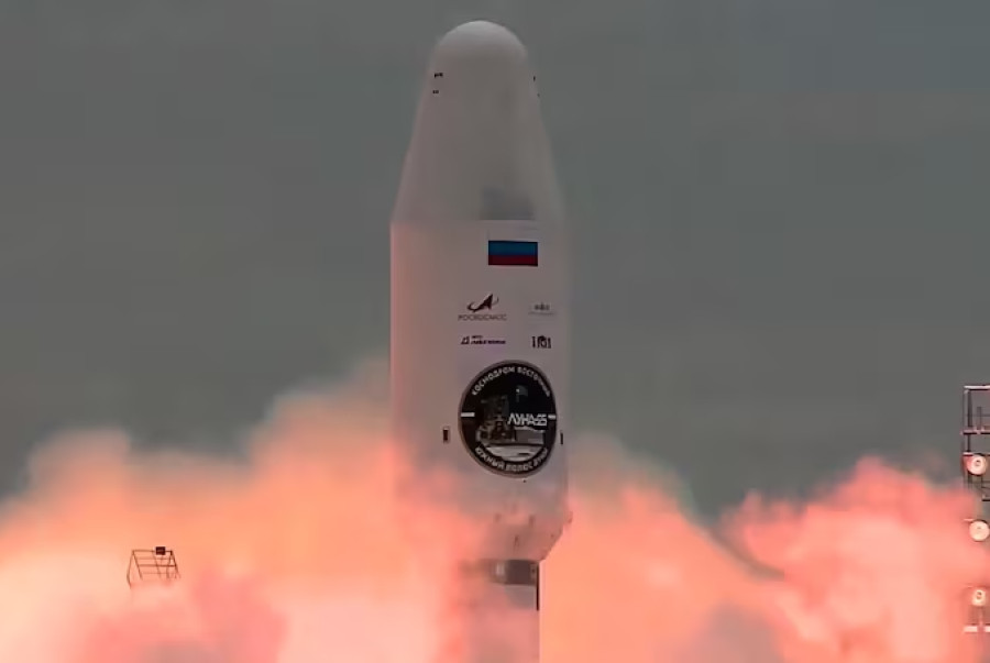 Η Μόσχα εκτόξευσε πύραυλο με προορισμό τη Σελήνη