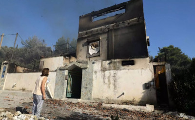 Δωρεάν φιλοξενία πολιτών που επλήγησαν από την πυρκαγιά της Πεντέλης