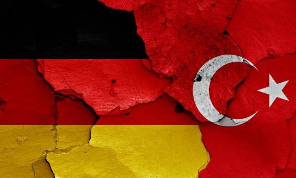 FAZ: To παρατράβηξε η τουρκική κυβέρνηση στη βάση του Ικονίου