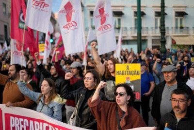 Σε αδιέξοδο η Πορτογαλία μετά το σκάνδαλο