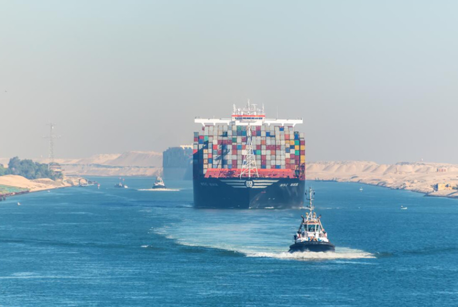 Ερυθρά Θάλασσα: Μειώθηκε κατά 30% η μεταφορά εμπορευματοκιβωτίων