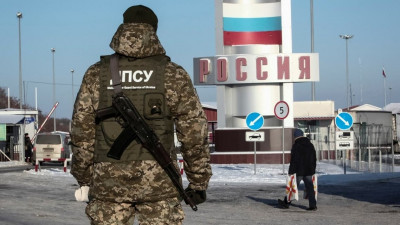 Ρωσία προς Λονδίνο: Μην ενθαρρύνετε την Ουκρανία να μας χτυπήσει