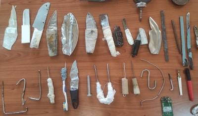 «Ντου» της Αστυνομίας στις φυλακές Τρικάλων- Βρέθηκαν ναρκωτικά και μαχαίρια