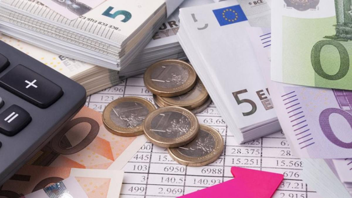 Επιστροφή εισφορών ύψους 20,3 εκατ. ευρώ σε χιλιάδες επαγγελματίες