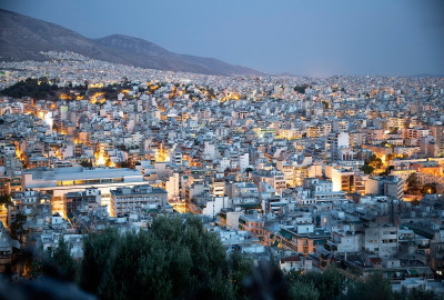 Έρευνα ΕΚΤ: Πρώτοι οι Έλληνες στην αδυναμία έγκαιρης κάλυψης δαπανών στέγασης