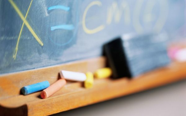 Κομισιόν: Απαγορεύεται η επιβολή ΦΠΑ στα ιδιωτικά σχολεία