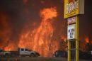 Δραματικές διαστάσεις λαμβάνει η πυρκαγιά στον Καναδά