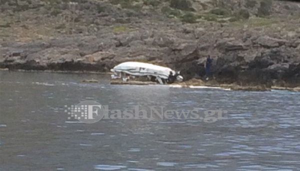 Κρήτη: Ταχύπλοο έπεσε στα βράχια- Τρεις νεκροί