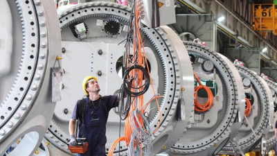 Γερμανία: Απρόσμενη μείωση των βιομηχανικών παραγγελιών τον Απρίλιο