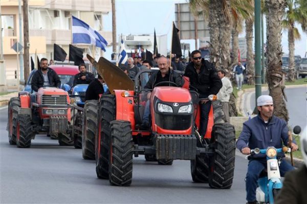 Πανελλαδικό αγροτικό συλλαλητήριο την Τρίτη στην Αθήνα